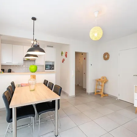 Beautiful In A Location Apartment *