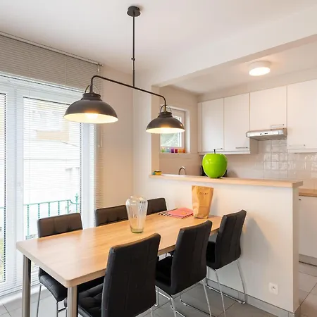 Beautiful In A Location Apartment